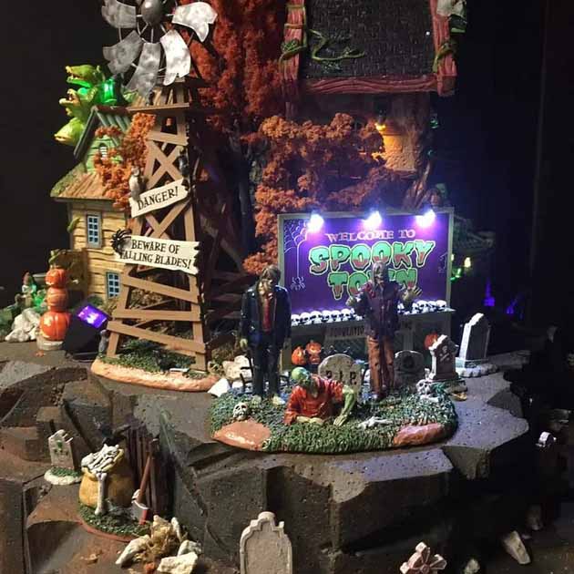 lemax halloween 2020 Lemax Previews 2020 Spooky Town Halloween Village Halloween Daily News lemax halloween 2020